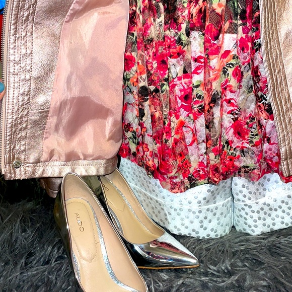 ❤️BARBIE LOOK Metallic Rose Gold Biker Jacket! - Picture 9 of 13